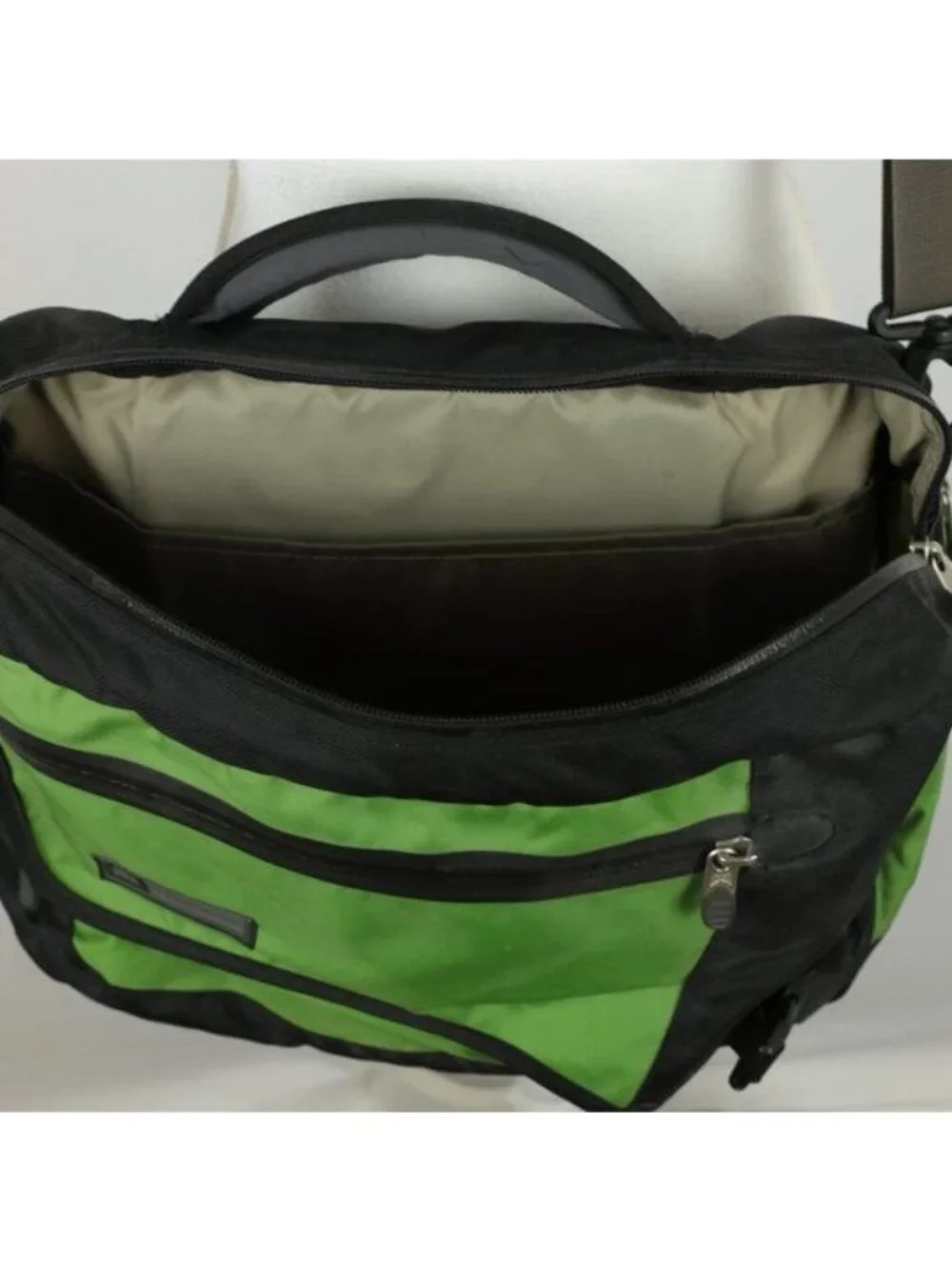 REI Unisex Adult Green & Black Soft Sided Crossbody Messenger Bag